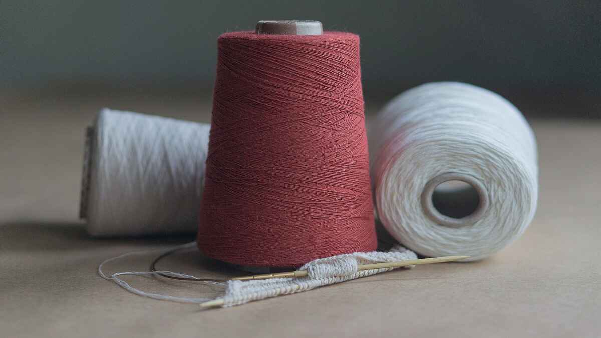 Types of Yarn Exploring their Characterstics and Appplications MagniPak